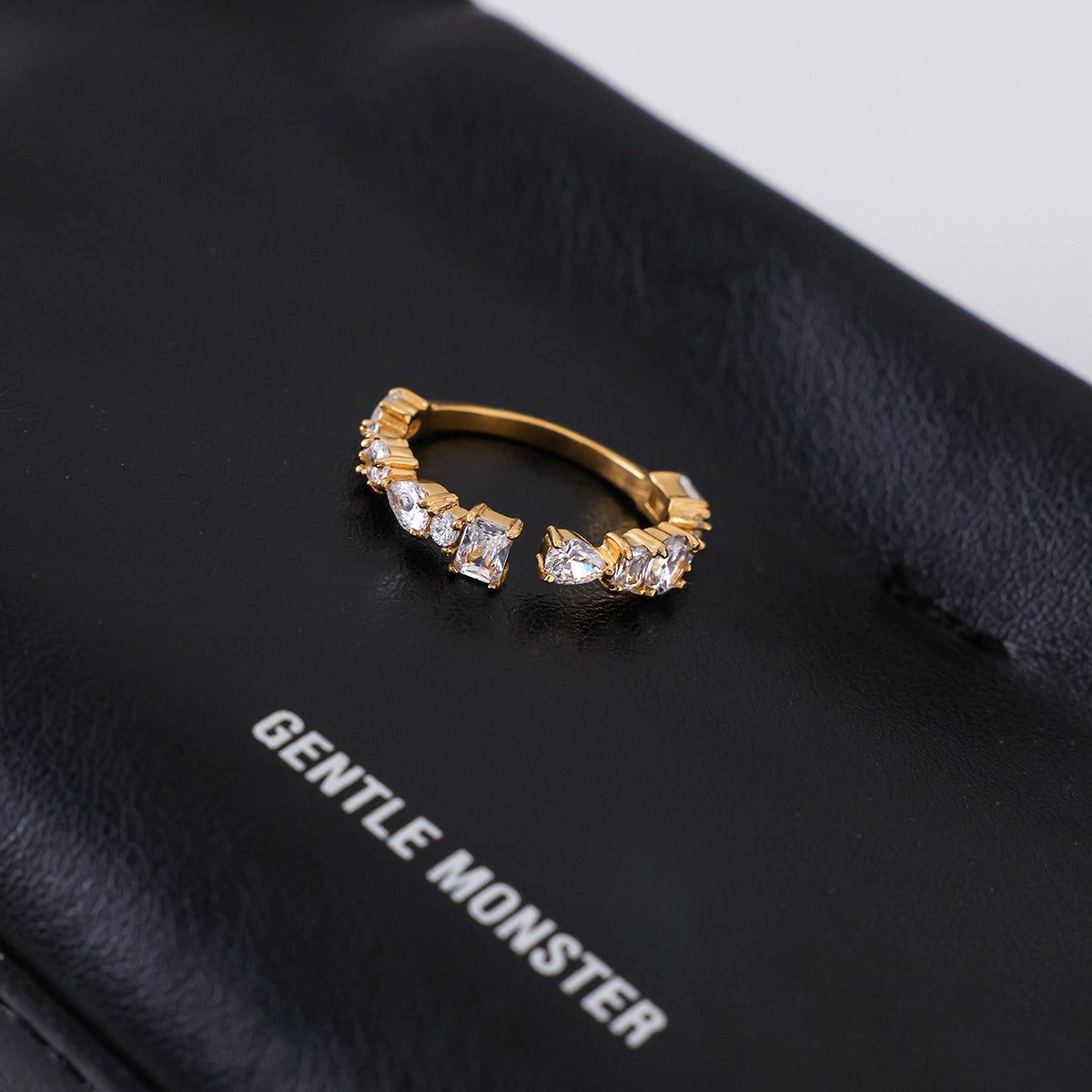 ETERNAL SPARK RING