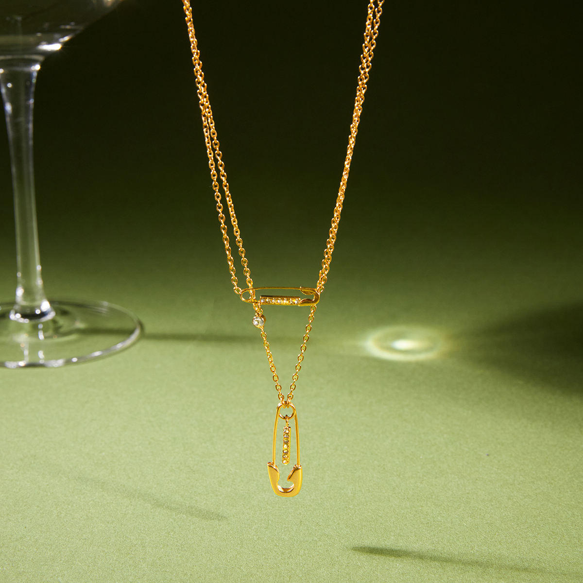 SAFETY PIN LAYERED NECKLACE