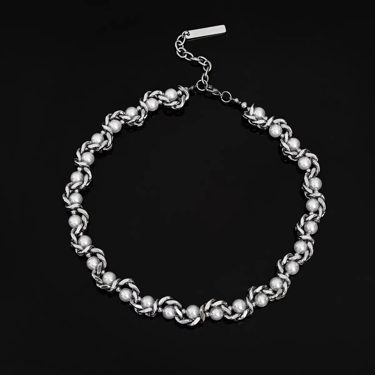 PEARL CHAIN CHOKER