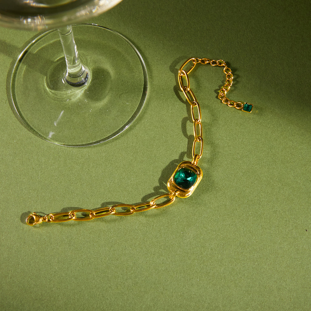 GREEN STONE CHAIN BRACELET