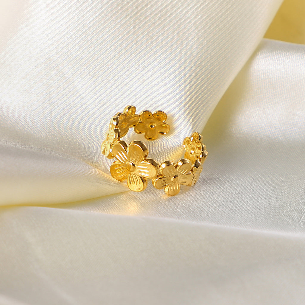 AURELIA BLOOM RING